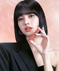 Персонаж аниме, манги и ранобэ. Blackpink Lisa K Pop Star New Mac Holiday Makeup Line