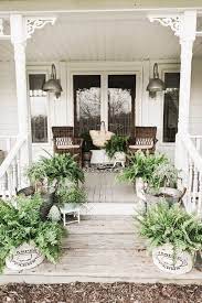 Gorgeous 50 Beautiful Spring Decorating Ideas For Front Porch Https Coachdecor Com 50 Beautiful Spring D Front Porch Flowers Porch Flowers Spring Porch Decor