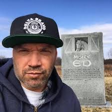 Pop culture detectives: Birthed in Tulsa, group hunts sites linked to  entertainment history