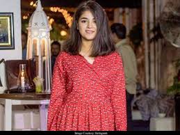 Insta reels bring you a new way to. Zaira Wasim Reacts To Social Media Controversy My Tweet Was Completely Taken Out Of Context And Blown Out Of Proportion Hindi Movie News Times Of India