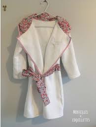 Peignoir enfant personnalisé,peignoir bébé personnalisable,peignoir brodé,cadeau de naissance bébé,cadeau enfant personnalisé,bain bébé. Couture Peignoir Pour Enfant Merveilles Et Coquillettes