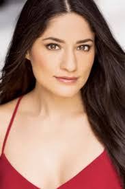 Leslie Harbin's Instagram, Twitter & Facebook