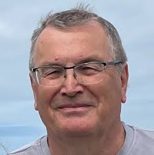 Two of the worst photographs I've ever posted, but hey, it's a Hawfinch and  it's in Greater Manchester! Many thanks to Steve Scrimgeour for finding  this bird, keeping us updated and giving