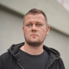 Sean Silk (@seansilk18)