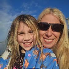 Who do y'all use for house cleaning services please!🤔