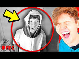 Justin Stuck's Instagram, Twitter & Facebook