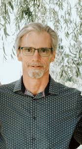 M. Steve Collard — Résidence funéraire Steve L. Elkas