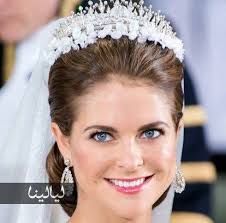 مكياج عروس ناعم جدا مستوحى من مكياج الأميرات في حفلات زفافهن Bridal Updo Bridal Crown Jewelry