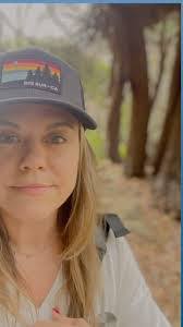 Kelli Hurley's Instagram, Twitter & Facebook