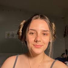 Abigail Rucker's Instagram, Twitter & Facebook