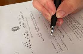 Dal 4 maggio non servirà un nuovo modulo per l'autocertificazione. L Autocertificazione Torna Necessaria Con Il Decreto Di Natale Ecco Il Modello Da Stampare 95047 It