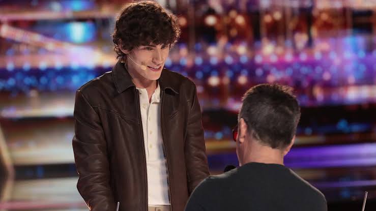 Joel M SHATTERS Howie’s Phone in a Shocking Magic Trick | Auditions | AGT 2026