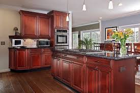 What Paint Colors Look Best With Cherry Cabinets Kitchen Color Cherry Cabinets Cherry Wood Kitchen Cabinets Kitchen Paint Colors With Cherry
