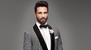 Title paid hairstyles commonly used by aquarius girls no 01. Shahid Kapoor With New Hair Style Photo Actors Hd Wallpapers Lowest Paid Actors In Bollywood 2591741 Hd Wallpaper Backgrounds Download