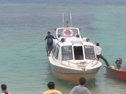 Balik dari pulau barulah shopping. Pulau Redang Terengganu Malaysia Kembara Ini Dilaksanakan Oleh Wan Nor Pada Bulan Mei 2004 Maklumat Di Bawah Tepat Pada Waktu Tersebut Pengenalan Pulau Redang Terletak Di Luar Pantai Negeri Terengganu Ia Adalah Antara Pulau Pulau