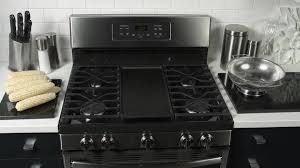 Whether you're an adventurous cook or a novice in the kitchen, ge appliances ranges offer a variety of styles and features to appeal to your tastes. Ge 5 0 Cu Ft Freestanding Gas Range Stainless Steel Jgbs66rekss Best Buy