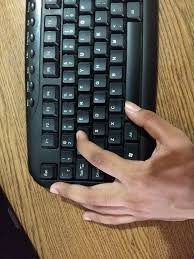Should my palms be resting or should they. Where Should I Place My Fingers On The Keyboard While Fps Gaming Quora