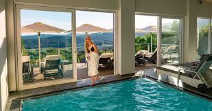 Wellnesshotel Mit Schwimmbad Hallenbad In Bayern Hotel Mit Pool Wellness Im Hotel Fur Junge Leute Mit Schwimmbad Sauna