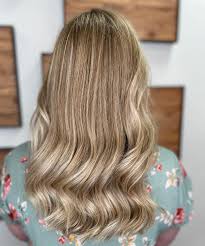 Die hair haus gmbh in viersen, der moderne großhändler für friseurbedarf, stellt die bedürfnisse von friseure und friseurinnen in den mittelpunkt seines interesses. Haar Kreationen By Lui Home Facebook