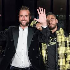 At first, he studied law, but then he started designing luxurious dog beds, accessories, and many more things. Philipp Plein S Fall 2019 Show Was Just As Tragic As The Kanye West Scam That Surrounded It Fashionista