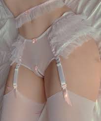 Please help me find this! NSFW cuz it is lingerie. My friend sent me the  picture and I have looked everywhere for it with no results. : r/findfashion