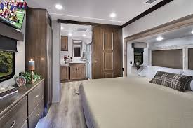 When you start your search for 10 awesome 5th wheels with 2 bedrooms, you will have a lot of options to choose from. 10 Awesome 5th Wheels With 2 Bedrooms For 2021 Rvblogger