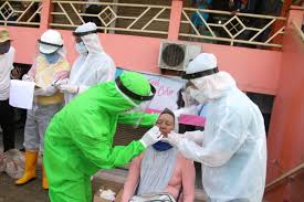 Pemerintah Kota Bekasi 12 Pasar Dan 2 Pertokoan Kota Bekasi Lakukan Swab Test Untuk Pedagang Dan Pembeli