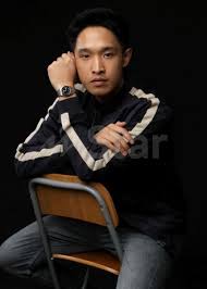 Chord gitar lirik lagu jauh dari aziz harun. Aziz Harun Kejar Bekas Kekasih Sampai Ke Uk Hiburan Mstar