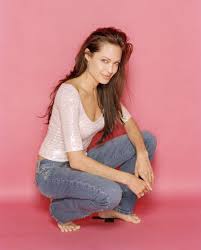 angelina jolie s feet fotos de angelina jolie tomb raider angelina jolie hermosas celebridades