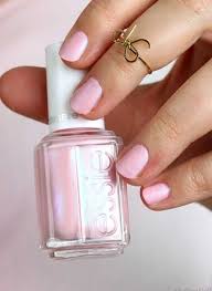Cuticle care apricot cuticle oil essie® apricot cuticle oil absorbs quickly to instantly condition and protect cuticles from dryness. Swatches Essie Cashmere Matte Kollektion 2015 Just Stitched Comfy In Cashmere Coat Couture Innenaussen