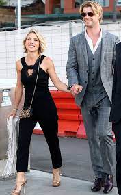 Word is he's been bored out of his mind with elsa in europe so having a couple of. Chris Hemsworth Elsa Pataky Chris Hemsworth Family Hemsworth Elsa Pataky