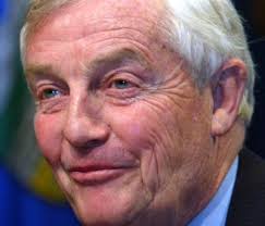 Peter Lougheed, former Alberta premier, seriously ill in Calgary hospital