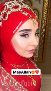 Zeynep İnan Designer