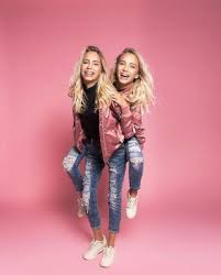 How To Tell Lisa And Lena Apart | Tiktok