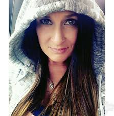 My name is Heather Nowlin I'm a 34-year-old bisexual woman seeking  happiness, trust, loyalty, and honesty in a relationship, whether it's a  friendship or romance. I enjoy working out, doing hair and