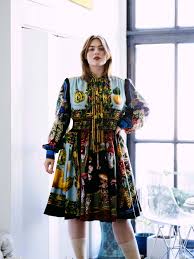 In the end, you pay only for what you love and send back the styles you don't. Dolce Gabbana And Donatella Versace Talk Plus Size Fashion Vogue Business