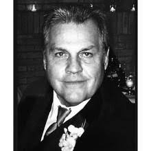 Robert Buckmaster's Instagram, Twitter & Facebook