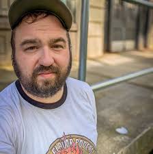 MORTAL KOMBAT comes out today!!! Who was lucky enough to see it early in  theaters? 🙌 Had a chat with Liu Kang himself, @ludilin about the film,  among other things. ⚡️ Mortal