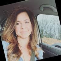 Kimberly Kiser's Instagram, Twitter & Facebook