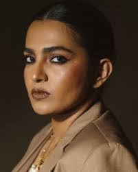 Reni Johnson's Instagram, Twitter & Facebook