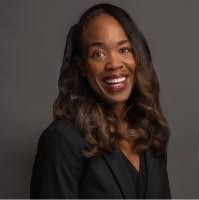 Tia Hendricks's Instagram, Twitter & Facebook