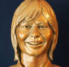 Portrait Sculptures • Portfolio • Dawn Record Sculpture