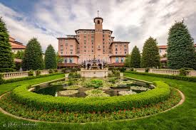 Pictures Of The Broadmoor Hotel Colorado Springs Broadmoor Hotel Broadmoor Colorado Springs Colorado Springs