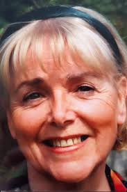 Sadie Weir's Instagram, Twitter & Facebook