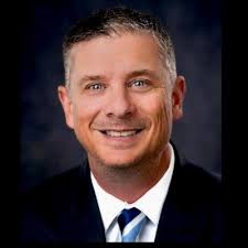 Aaron Kores's Instagram, Twitter & Facebook