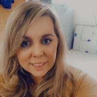 Kelli Hale's Instagram, Twitter & Facebook