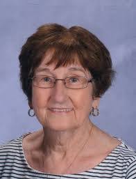 Barbara Dill's Instagram, Twitter & Facebook