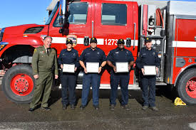 This estimate is based upon 3 cal fire fire apparatus engineer salary report(s) provided by employees or estimated. Local Cal Fire Crew Honored For Aid In Fighting Fire In Mendocino County Times Standard
