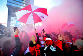 Estadio alberto josé armando (ciudad de buenos aires). River Plate And Boca Juniors Fans Party In Madrid Ahead Of Copa Libertadores Final