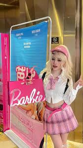 芊川一笑- 伊图恋